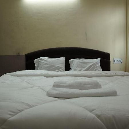 Hotel Mohan By Wb Inn Agra  Exterior foto